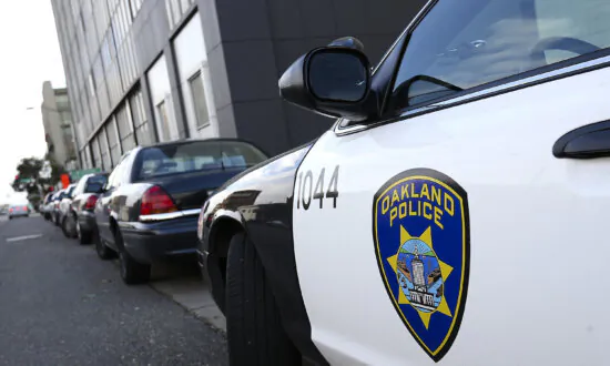 3 People Killed, Several Others Injured After Driver Crashes Into Pedestrians in Oakland, California