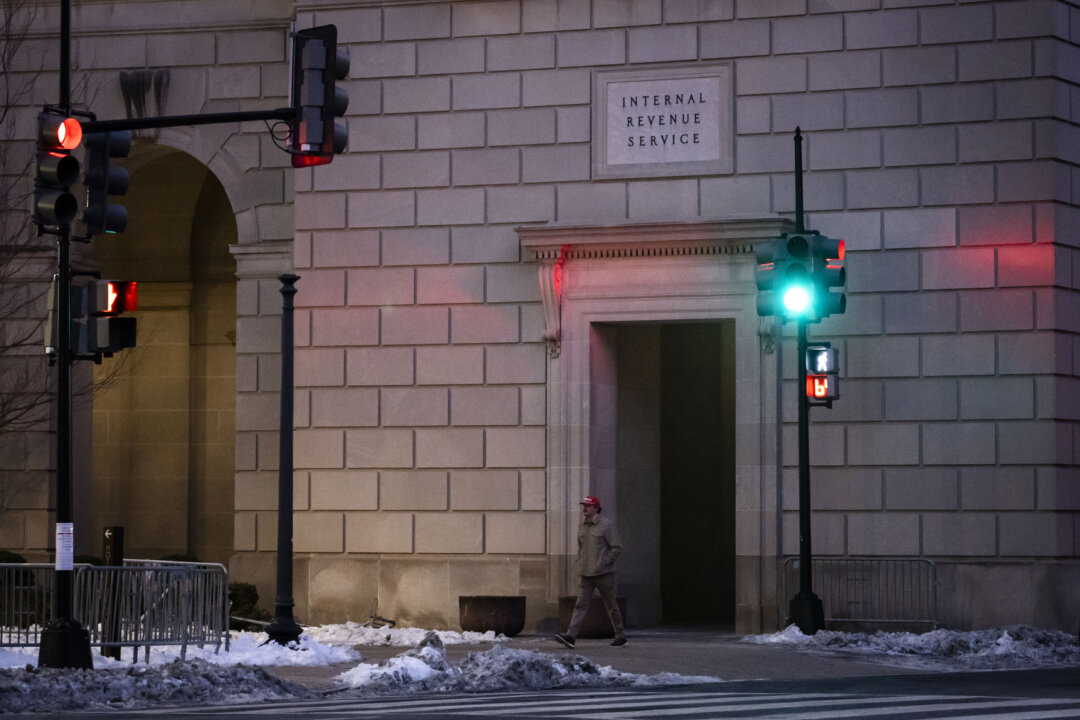 IRS Maintains Tax Interest Rates at 7% for Q4 2025