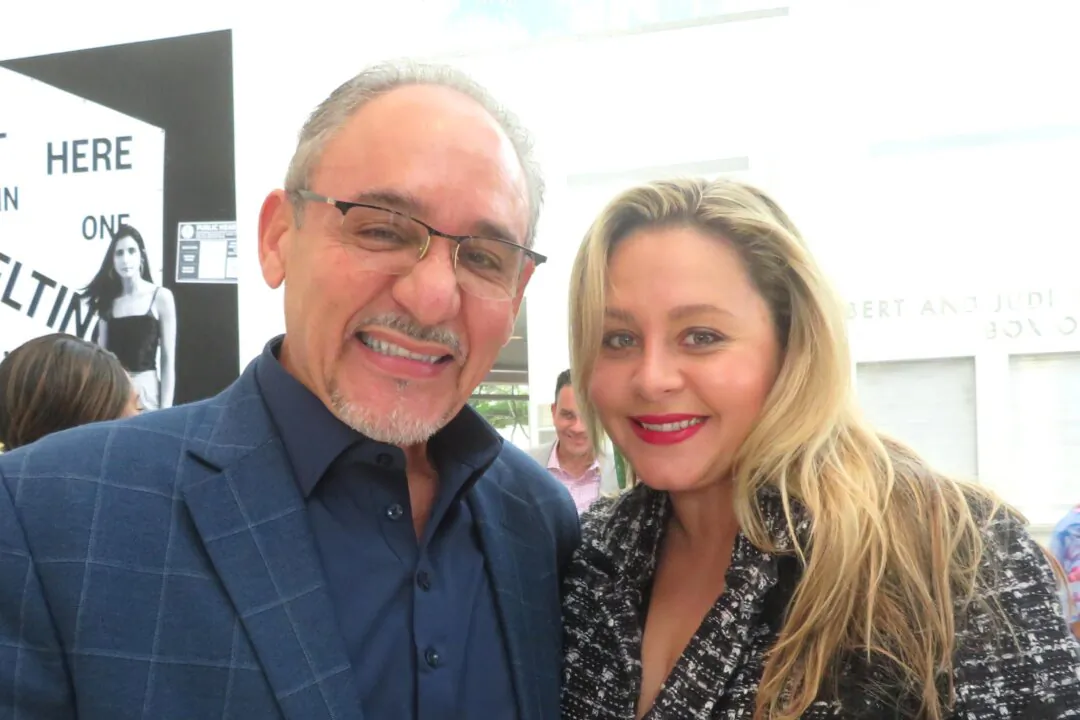Joaquin Rivas and Linsley Hannah enjoyed Shen Yun at the Adrienne Arsht Center for the Performing Arts in Miami on Jan. 11, 2025. (Kailiang Jia/The Epoch Times)
