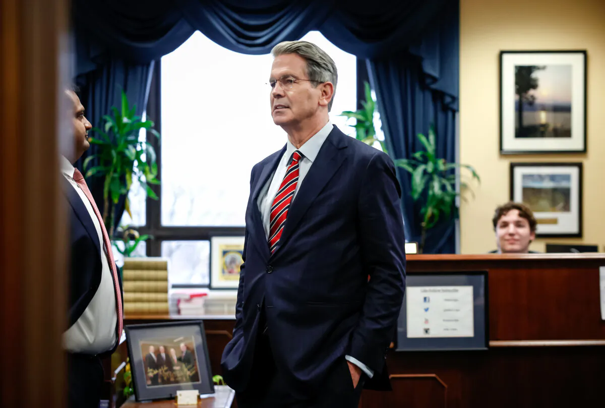 Scott Bessent, President-elect Donald Trump's nominee for treasury secretary, arrives for a meeting with Sen. Mike Crapo (R-Idaho) in the Dirksen Senate Office Building in Washington on Dec. 10, 2024. (Kevin Dietsch/Getty Images)