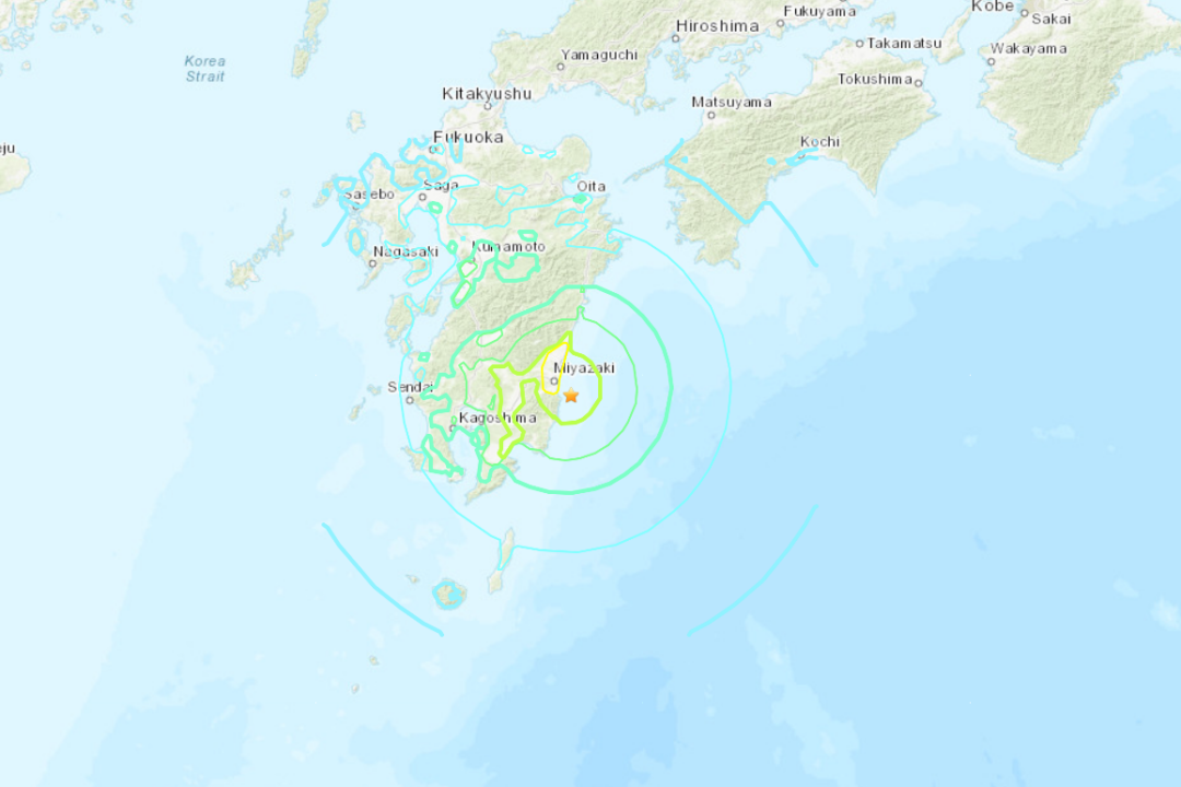 Magnitude 6.9 Earthquake Rattles Southwestern Japan, Followed by Tsunami Warnings