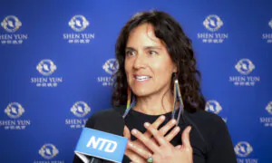 ‘Deeply Touched, Inspired’ by Shen Yun, Says Writer