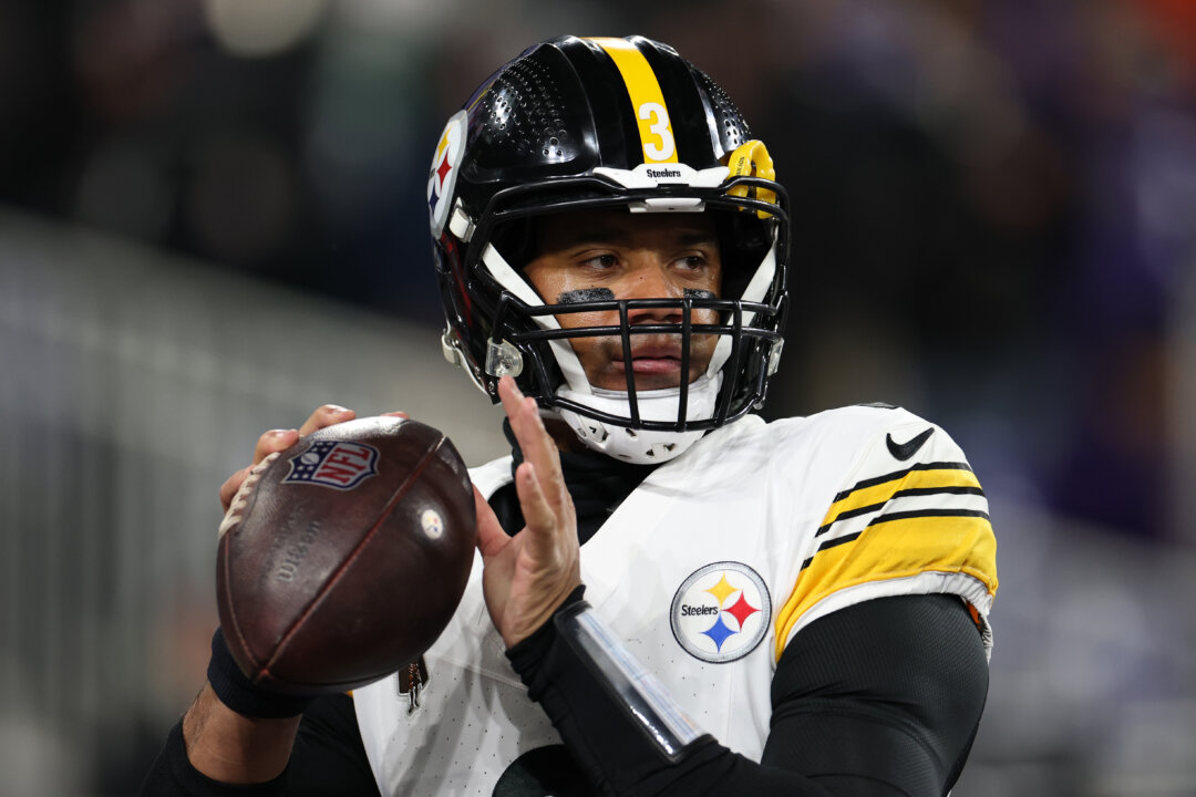 Russell Wilson Addresses Future With Steelers