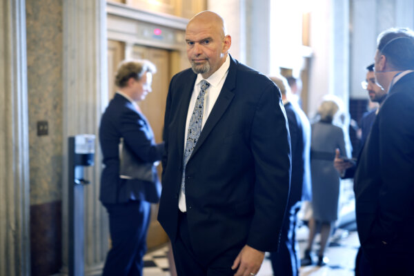 Trump Speaks Out After Meeting With Sen. Fetterman