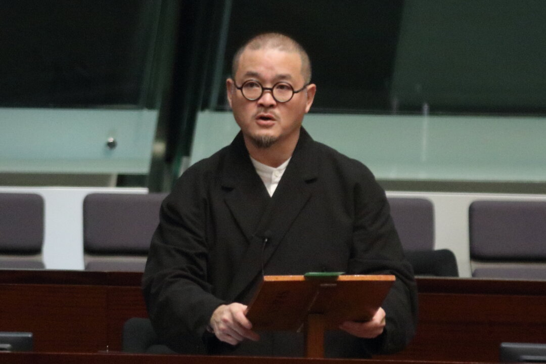 Shiu Ka-chun, Former LegCo Member Representing the Social Welfare Sector, Dies at Age 55