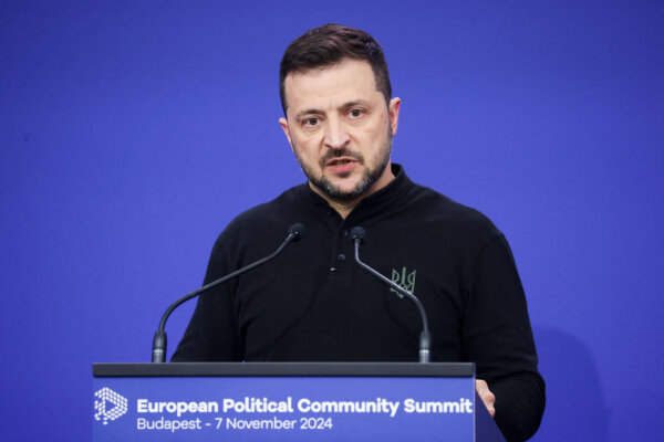 Zelenskyy: Ukraine Won't Take US-Russia Deal