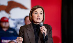 Iowa Governor Signs Bill Barring Schools From Serving Foods With Certain Additives
