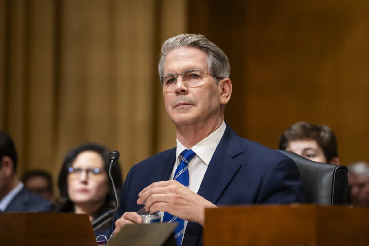 Then-Treasury Secretary nominee Scott Bessent testifies before the Senate Committee on Finance on Capitol Hill in Washington on Jan. 16, 2025. (Madalina Vasiliu/The Epoch Times)