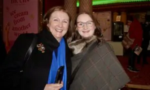Mother and Daughter Interested in Shen Yun’s Semi-Divine Culture