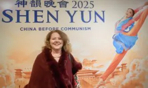Shen Yun Stunning, Vivacious, Beautiful, Says Dance School Principal