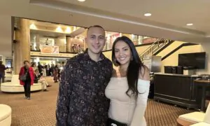 ‘Beautiful’ and ‘Flawless’: Professional Dancer Says About Shen Yun