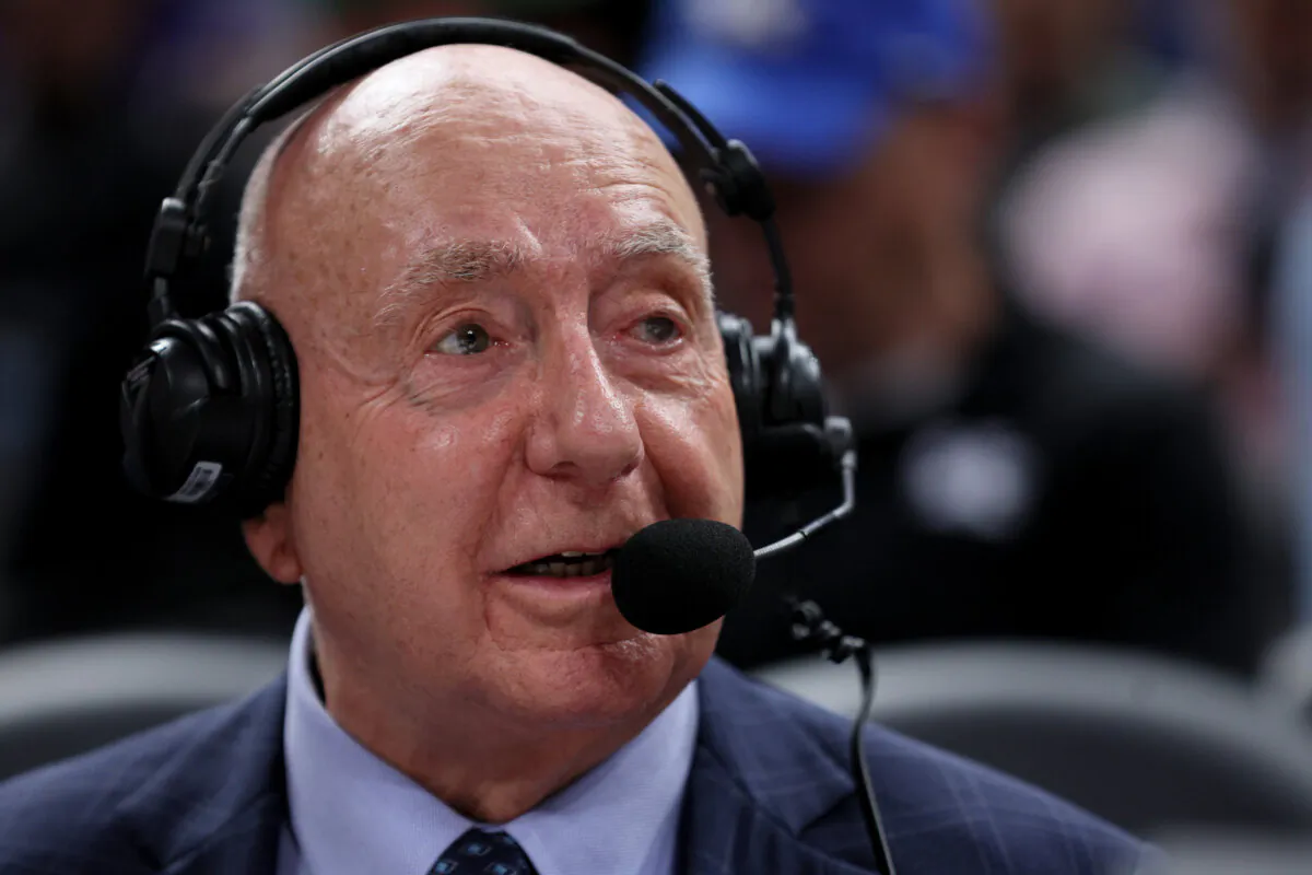 Sportscaster Dick Vitale calls the game between the Kentucky Wildcats and the Michigan State Spartans during the Champions Classic at Gainbridge Fieldhouse in Indianapolis, Ind., on Nov. 15, 2022. (Andy Lyons/Getty Images)