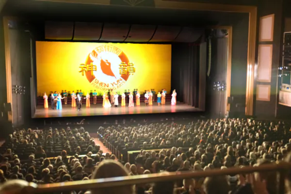 Shen Yun performed at the Memorial Auditorium at Martin Marietta Center for the Performing Arts on Jan. 18, 2025. (The Epoch Times)
