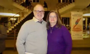 ICU Nurse Says He Could Feel the Healing Power of Shen Yun’s Music