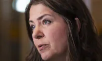 Alberta Premier Smith Calls for ‘Border Czar’ Ahead of US Tariff Deadline