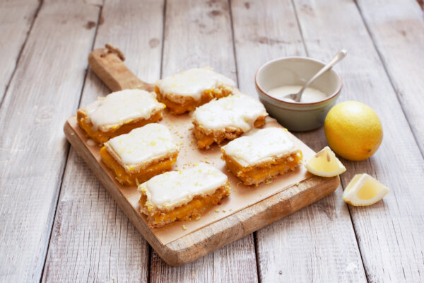 Lemon Raspberry Shortbread: A Cheerful Colorful Bar Cookie