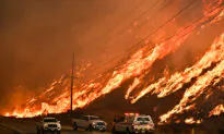 New Hughes Fire Engulfs Over 10,000 Acres North of Los Angeles