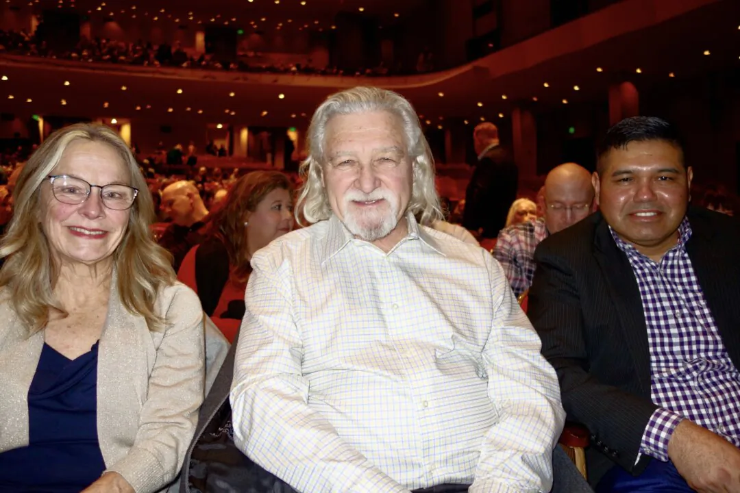 Michelle and Dave Fritzler, and Arion Corzo enjoyed Shen Yun's evening show at the Keller Auditorium on Jan. 21, 2025. (Frank Zhang/The Epoch Times)