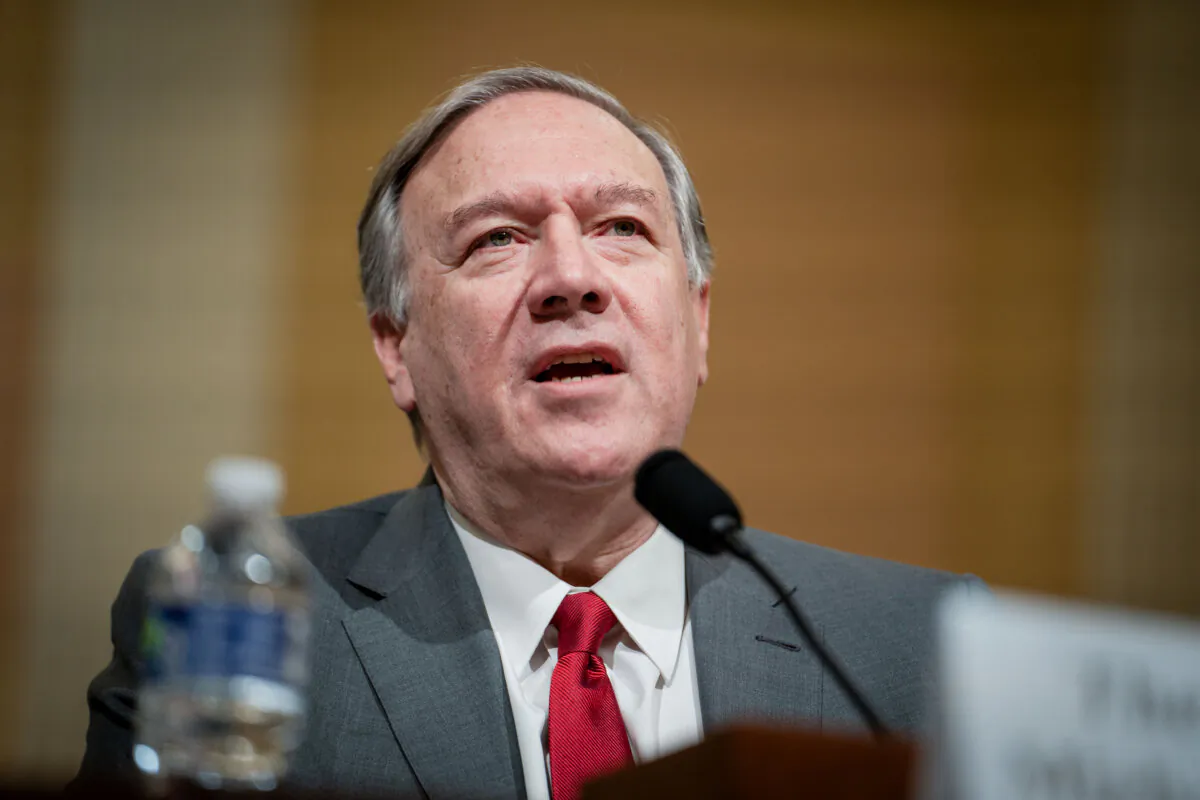 Former U.S. Secretary of State Mike Pompeo testifies before the House Select Committee on the Chinese Communist Party in Washington on Jan. 30, 2024. (Madalina Vasiliu/The Epoch Times)