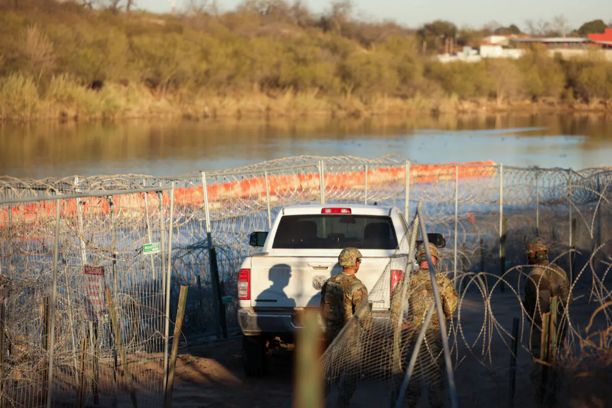 U.S. Army soldiers patrol the U.S.–Mexico border at Eagle Pass, Texas, on Jan. 24, 2025. (Charly Triballeau/AFP via Getty Images)