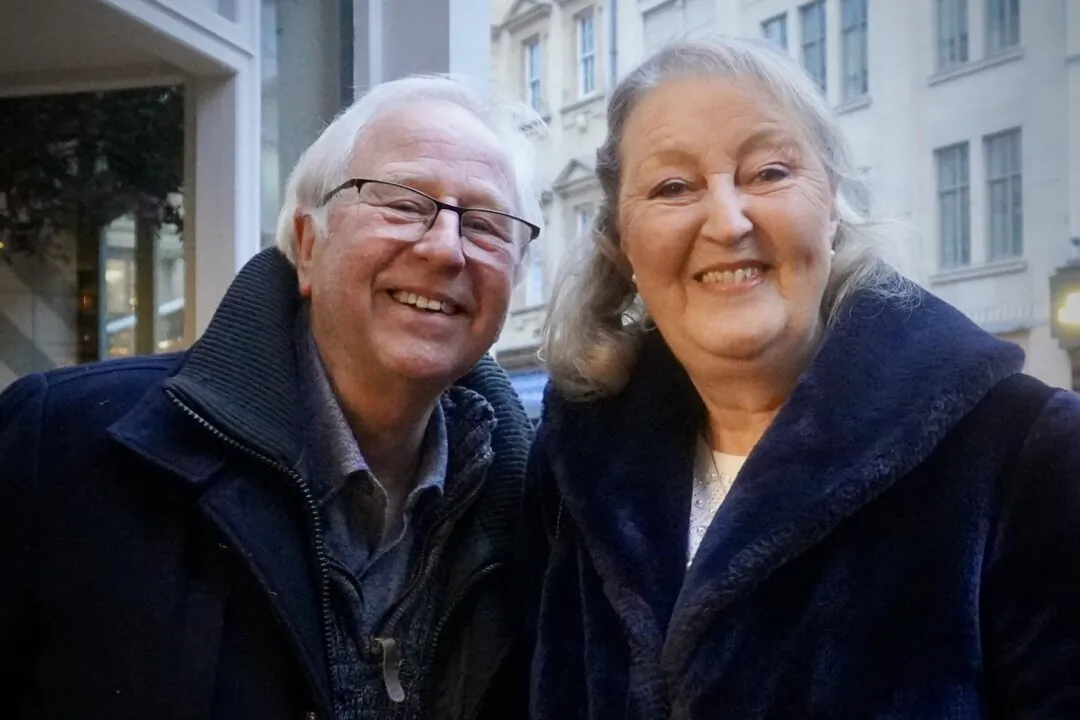 David James and Eiry Kelly attended Shen Yun Performing Arts at New Theatre in Oxford on Jan, 25, 2025. (Mary Man/The Epoch Times)