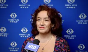 Shen Yun Showcases the Brightness and Light of the Chinese People, Says Manager