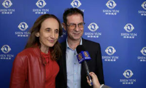 Toulouse Theatergoers Praise Shen Yun for Its Expression of ‘Love’ and ‘Great Humanity’
