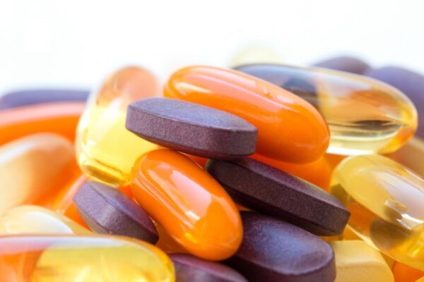 Certain Supplements Linked to Cancer Risk