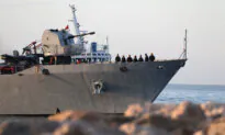 Italian Ship Docks in Albania as Rome Attempts to Push Ahead With Migrant Relocation Scheme