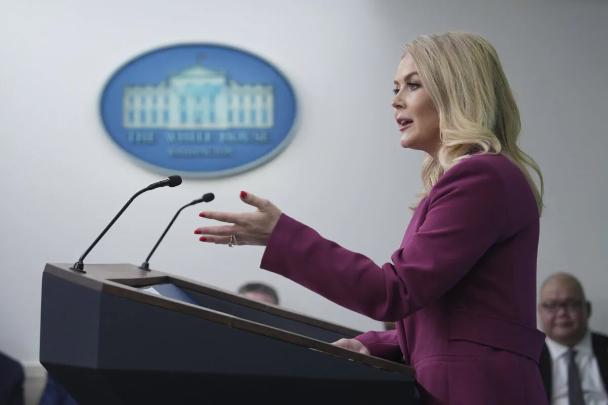 White House press secretary Karoline Leavitt speaks during a briefing at the White House in Washington, on Jan. 28, 2025. (The Canadian Press/AP/Evan Vucci) 