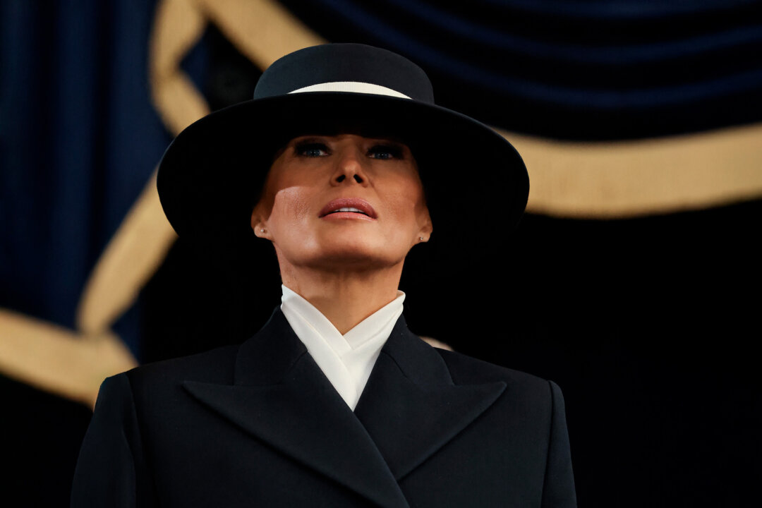 NextImg:White House Portrait of First Lady Melania Trump Conveys Authority