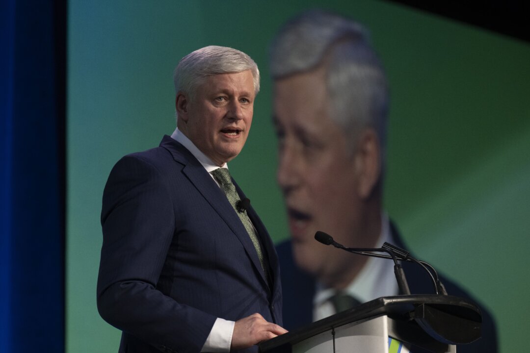 Former PM Harper Advises Canada to Diversify Trade Beyond US