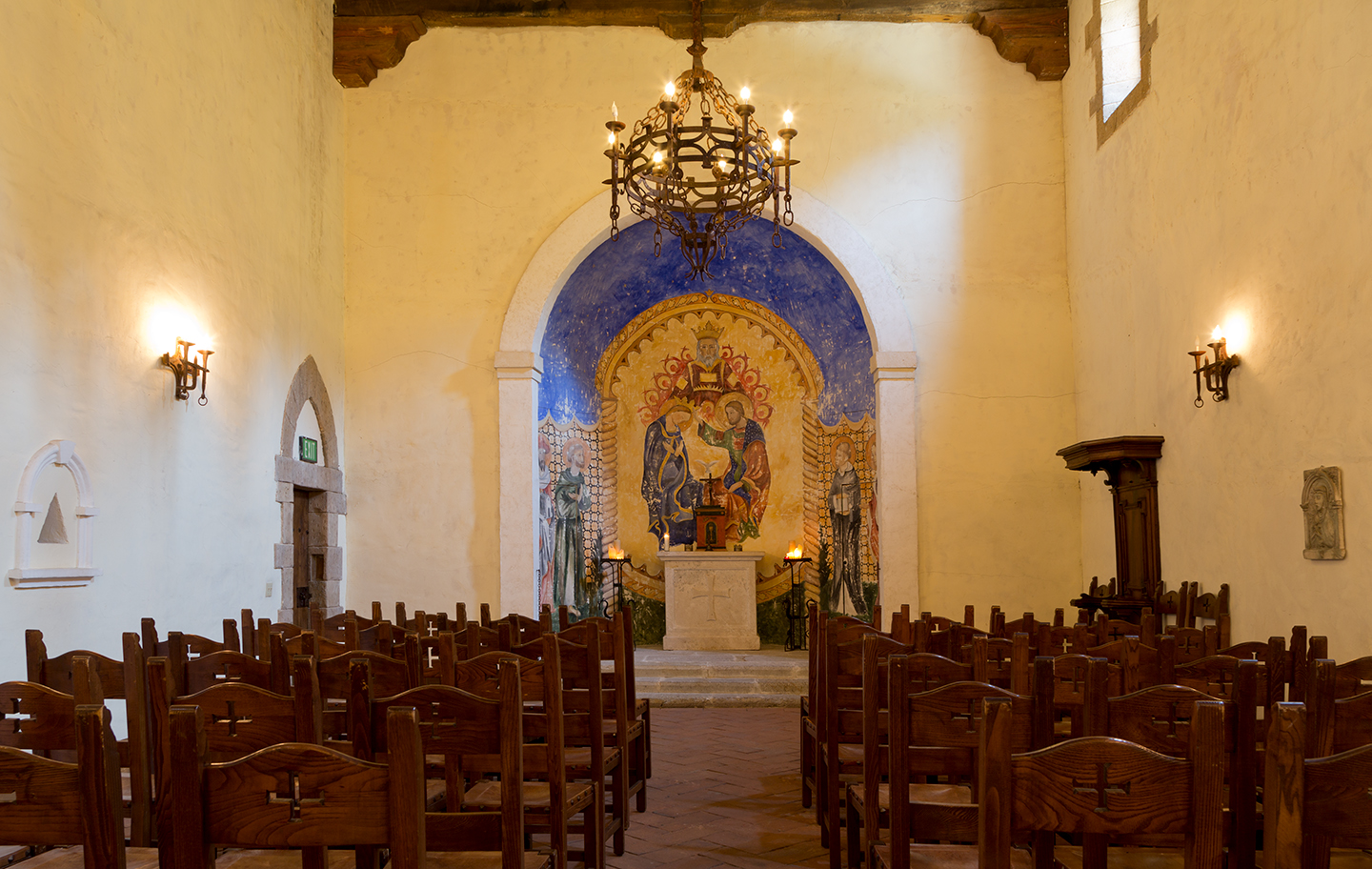 Castello di Amorosa chapel