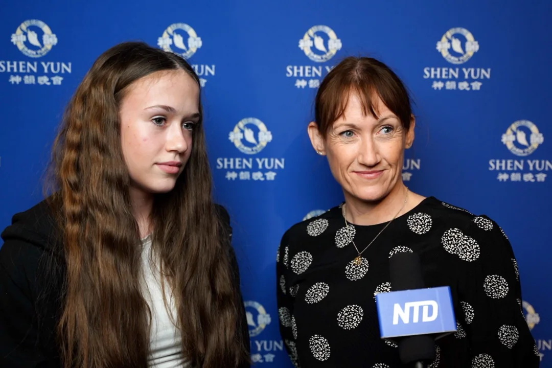 Susanne Brown and her daughter, Chloe, attended Shen Yun Performing Arts at the Regent Theatre at Stoke-on-Trent, UK, on Jan. 29, 2024. (NTD)