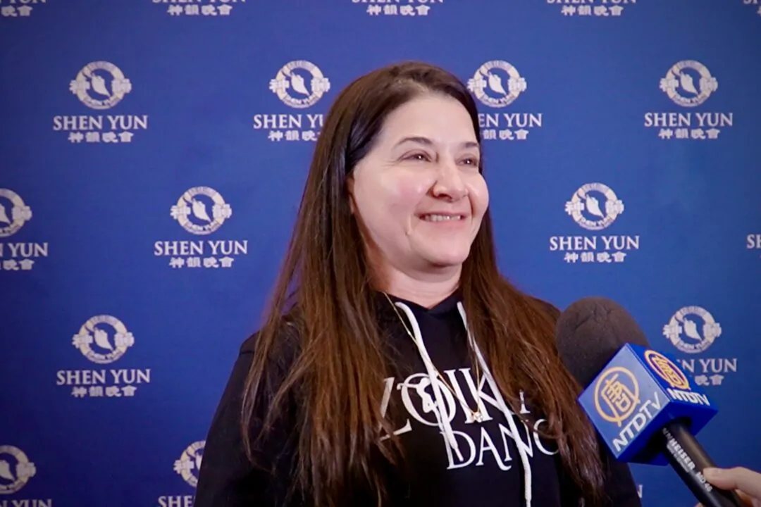 Zoika Garcia enjoyed Shen Yun's evening performance at the Thrasher-Horne Center at St. Johns River State College in Orange Park, Florida, on Jan. 28, 2025. (NTD)
