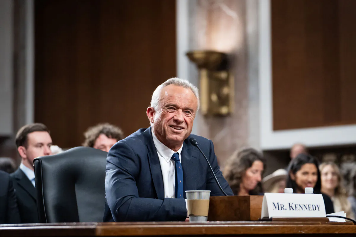 President Donald Trump’s nominee for Secretary of Health and Human Services, Robert F. Kennedy, Jr., testifies before the Senate Committee on Finance on Capitol Hill in Washington on Jan. 29, 2025. (Madalina Vasiliu/The Epoch Times)