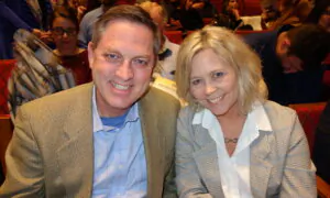 Nonprofit President Sees Hope for Future and Change in Shen Yun