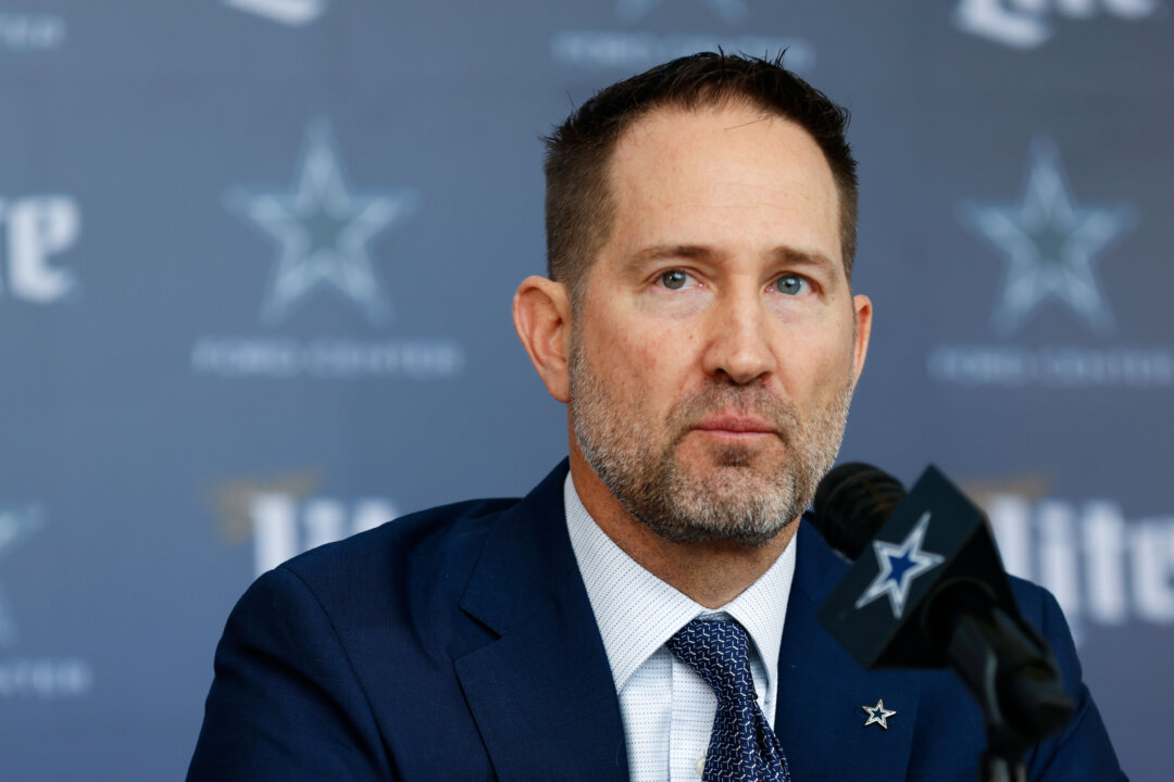 Robert Jones’s Neck Injury Forces Major Shake-Up for Dallas Cowboys