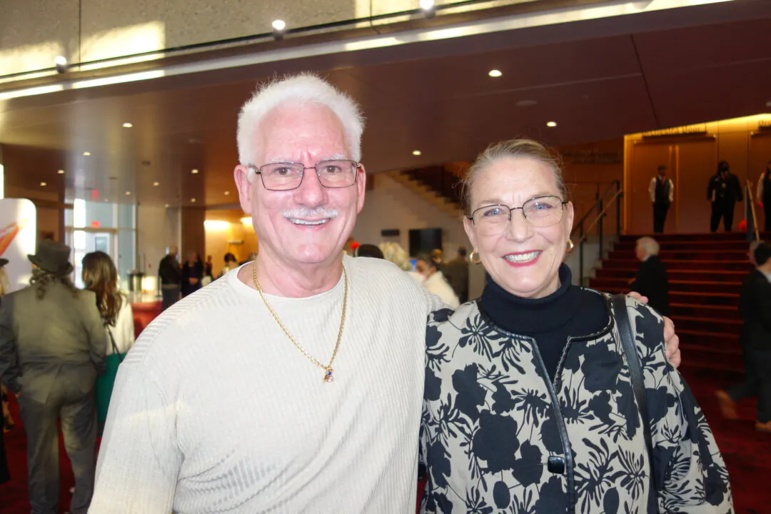 Timothy and Nicolette Hoy enjoyed Shen Yun's matinee at the SAFE Credit Union Performing Arts Center on Jan. 30, 2025. (Lily Yu/The Epoch Times)