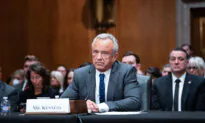 RFK Jr., Sanders Engage in Fiery Exchange Over Drug Companies’ Donations