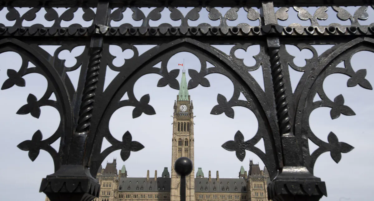 The Peace Tower and Parliament Buildings in Ottawa on April 27, 2020. (The Canadian Press/Adrian Wyld)