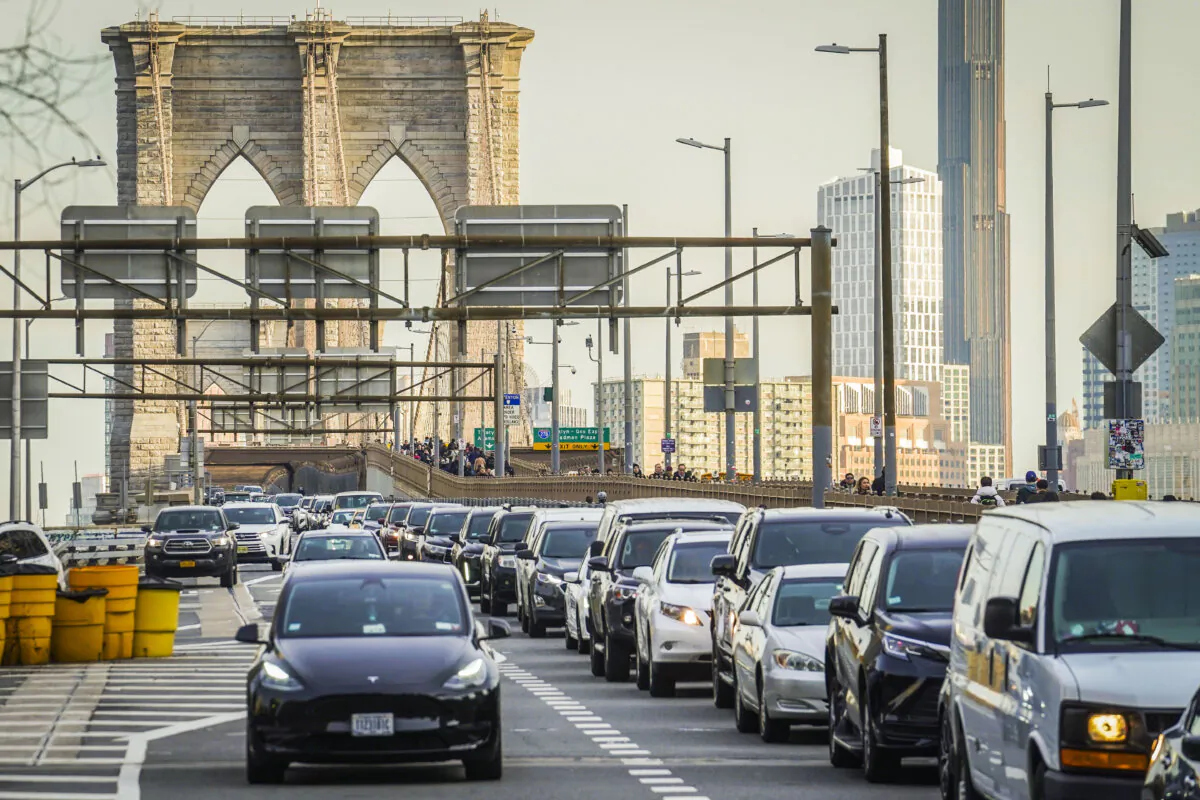 Traffic enters lower Manhattan after crossing the Brooklyn Bridge in New York on Feb. 8, 2024. (Bebeto Matthews/AP Photo)