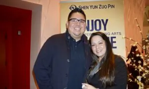 Shen Yun Inspires San Antonio Artists With Positivity and Compassion