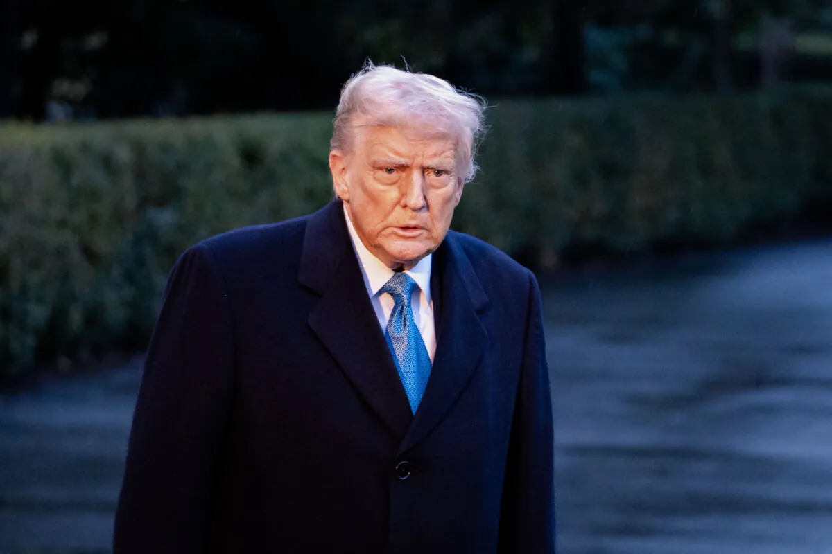 President Donald Trump leaves the White House en route to Joint Base Andrews in Washington on Jan. 31, 2025. (Madalina Vasiliu/The Epoch Times)