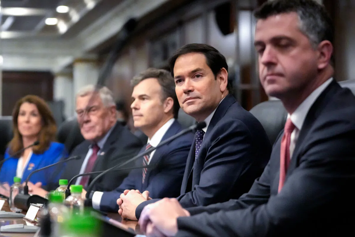 U.S. Secretary of State Marco Rubio (2nd R) meets with Panamanian President José Raúl Mulino at the presidential palace in Panama City on Feb. 2, 2025. (Mark Schiefelbein/Pool via AP Photo)