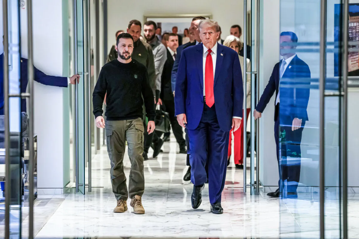 Ukrainian President Volodymyr Zelenskyy walks with former President Donald Trump to a meeting in New York City on Sept. 27, 2024. (Alex Kent/Getty Images)