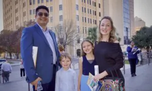Texas Audience Delighted to See Universal Beliefs in China Before Communism Through Shen Yun