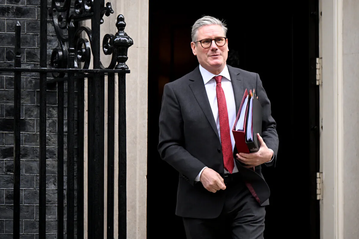 UK Prime Minister Sir Keir Starmer departs from Downing Street in London, on Jan. 29, 2025. (Leon Neal/Getty Images)