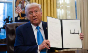 Trump Reinstates ‘Maximum Pressure’ on Iran; Israeli Prime Minister Benjamin Netanyahu Meets With Trump at White House