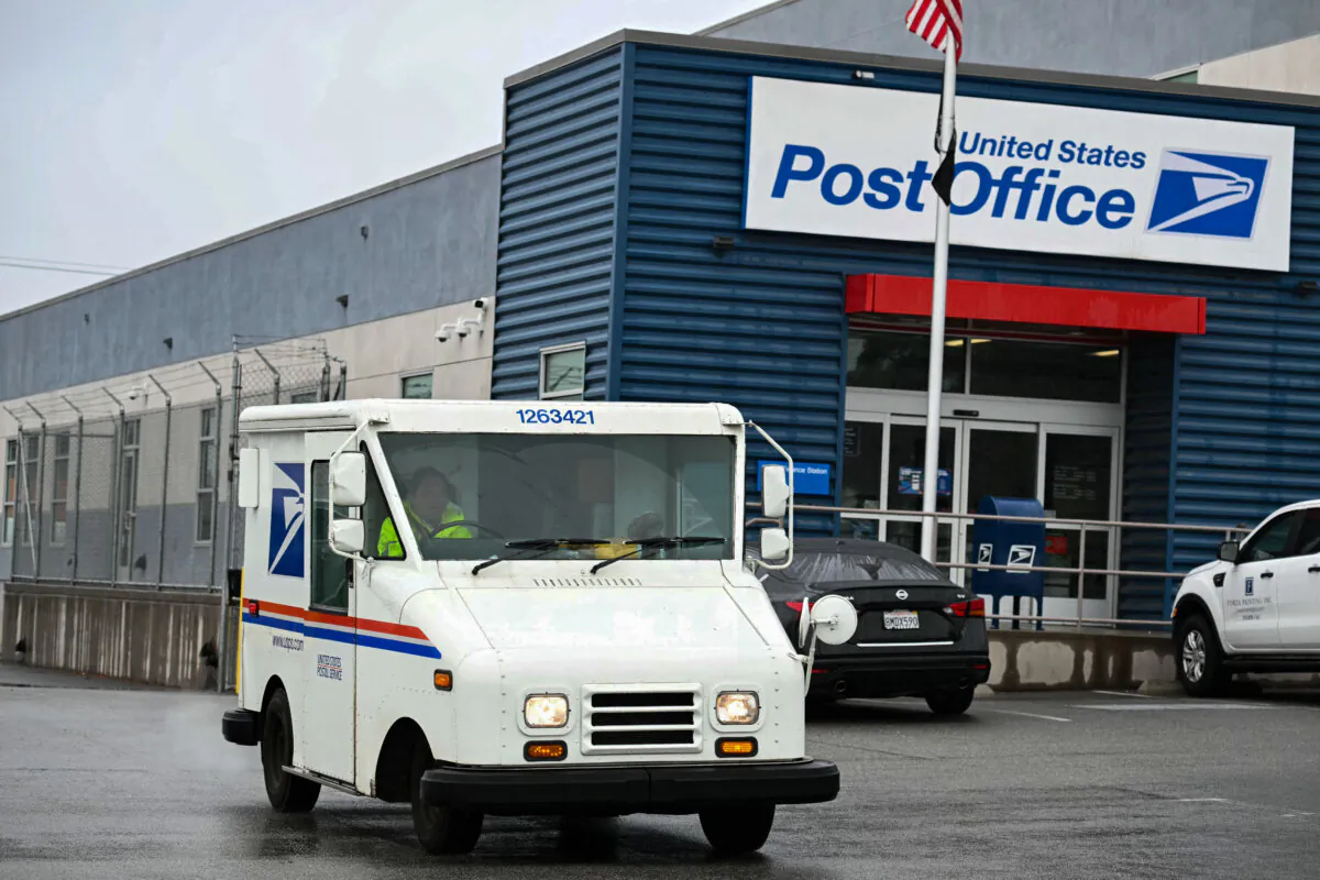 A US Postal Service (USPS) post office near Los Angeles International Airport in Los Angeles on Feb. 5, 2025. (Patrick T. Fallon/AFP via Getty Images)
